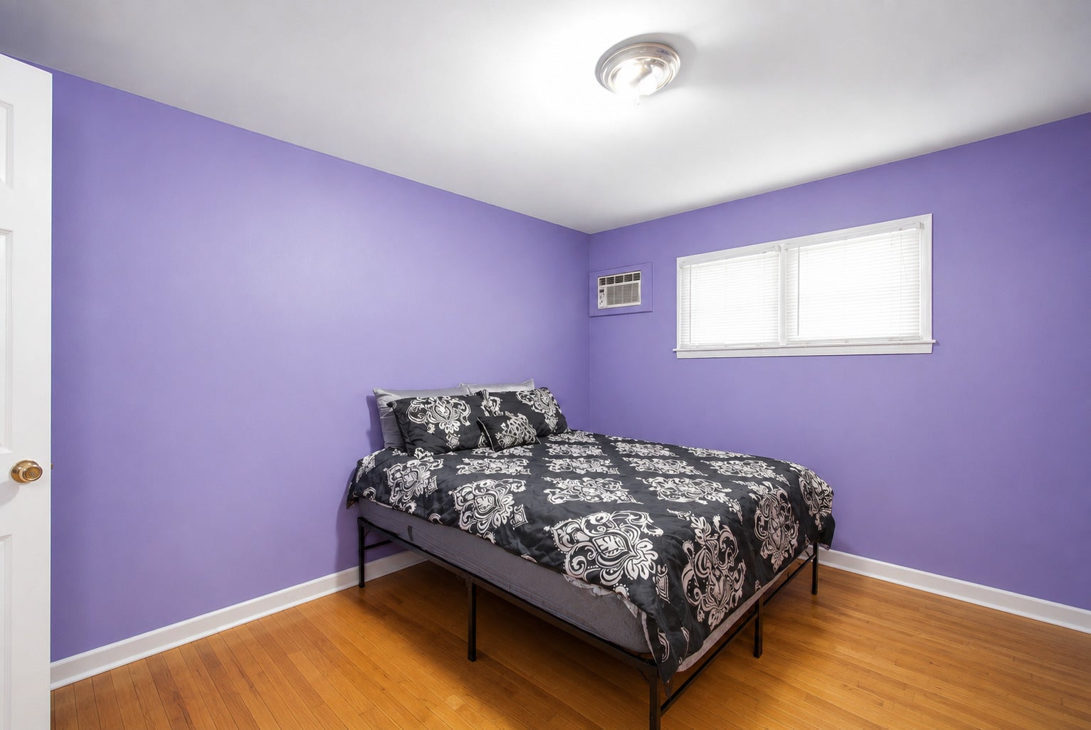 1105 Holiday Lane 15