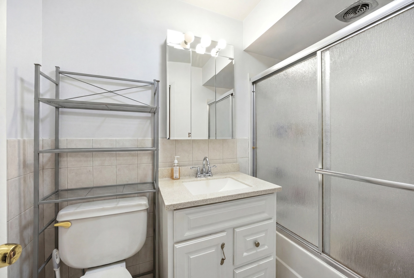 1105 Holiday Lane 15