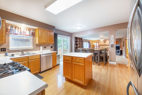 Tiny photo for 621 Kirkland Drive, Algonquin, IL 60102 (MLS # 12574425)