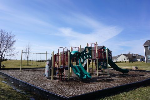 Tiny photo for 818 Sedgegrass Drive, Champaign, IL 61822 (MLS # 12445198)