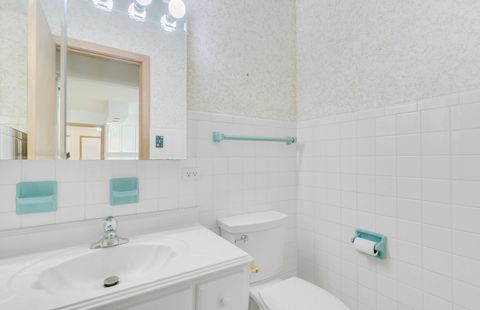 Tiny photo for 9712 S Kolmar Avenue, Oak Lawn, IL 60453 (MLS # 12623218)