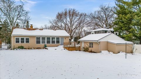 Tiny photo for 321 E Ardmore Avenue, Roselle, IL 60172 (MLS # 12532400)