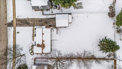 Tiny photo for 321 E Ardmore Avenue, Roselle, IL 60172 (MLS # 12532400)