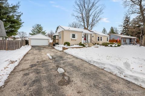Tiny photo for 321 E Ardmore Avenue, Roselle, IL 60172 (MLS # 12532400)
