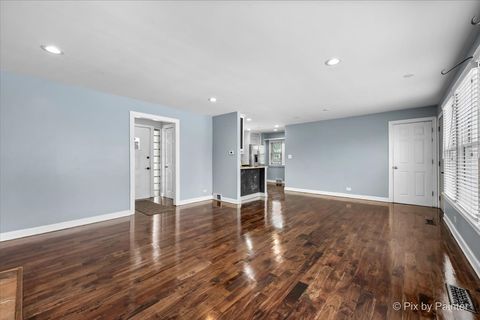 Tiny photo for 321 E Ardmore Avenue, Roselle, IL 60172 (MLS # 12532400)