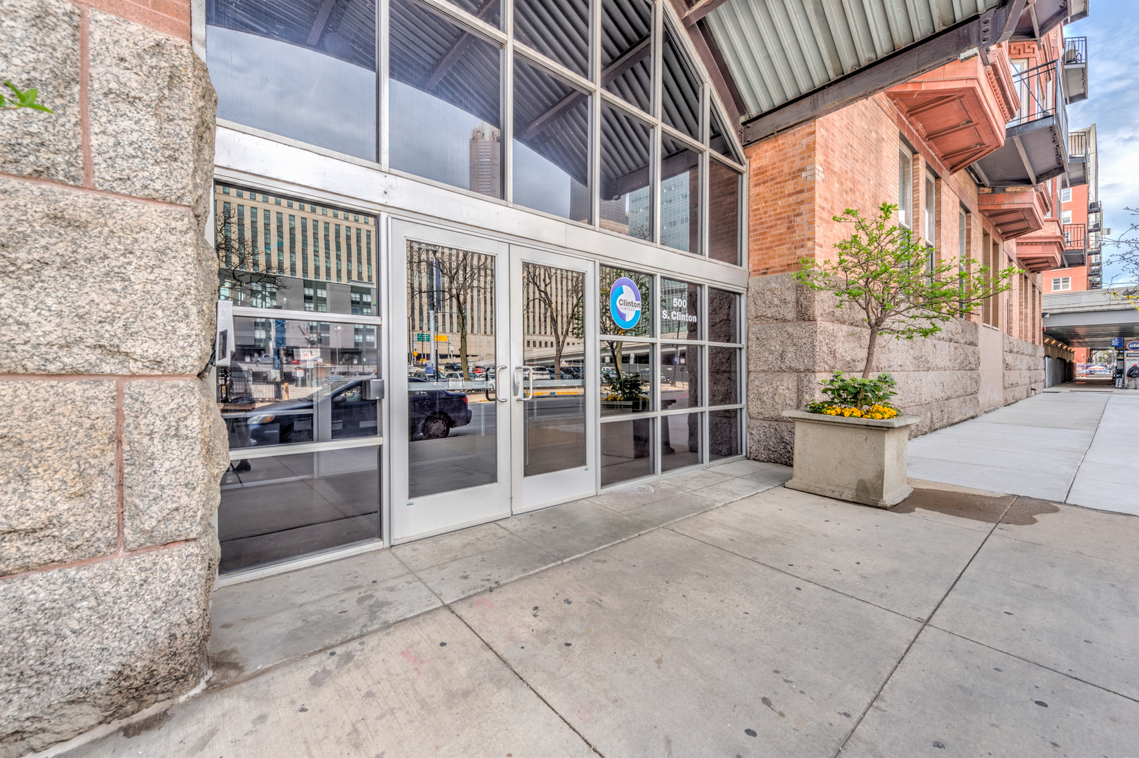 500 S CLINTON Street 227