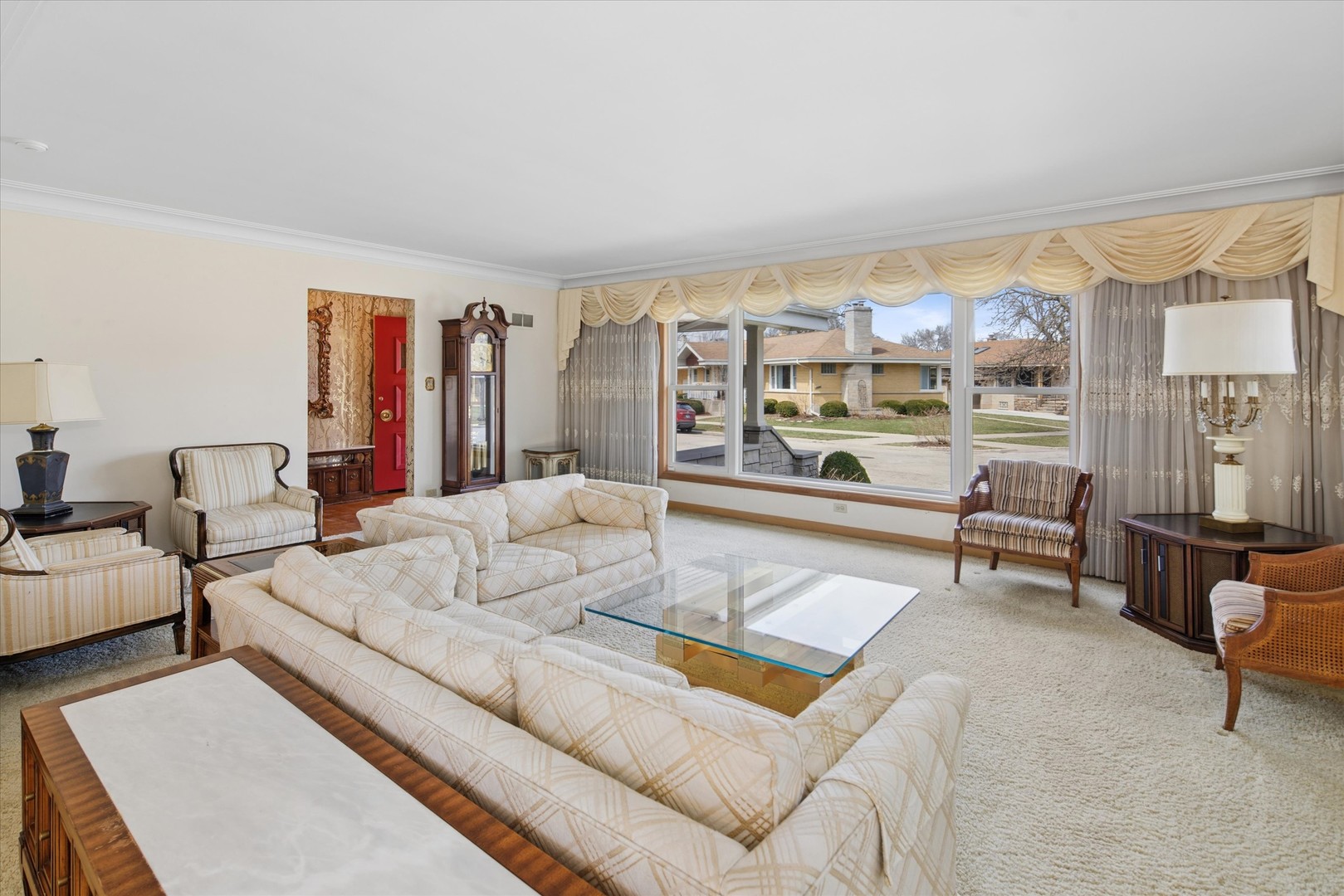 6024 N Kostner Avenue