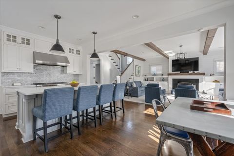 Tiny photo for 1511 Central Avenue, Wilmette, IL 60091 (MLS # 12553354)