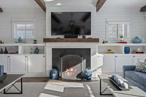 Tiny photo for 1511 Central Avenue, Wilmette, IL 60091 (MLS # 12553354)