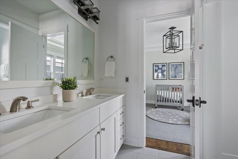 Tiny photo for 1511 Central Avenue, Wilmette, IL 60091 (MLS # 12553354)