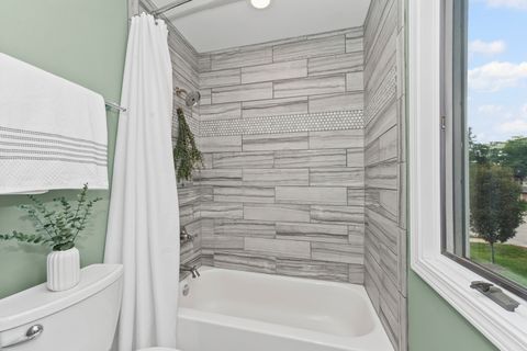 Tiny photo for 1101 N Stratford Road, Arlington Heights, IL 60004 (MLS # 12507362)