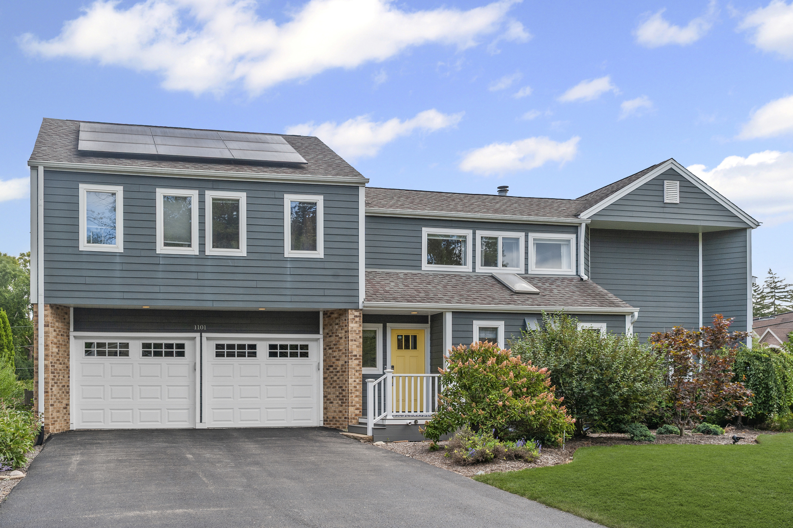 1101 N Stratford Road