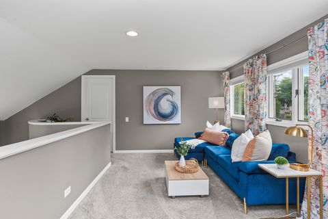 Tiny photo for 1101 N Stratford Road, Arlington Heights, IL 60004 (MLS # 12507362)