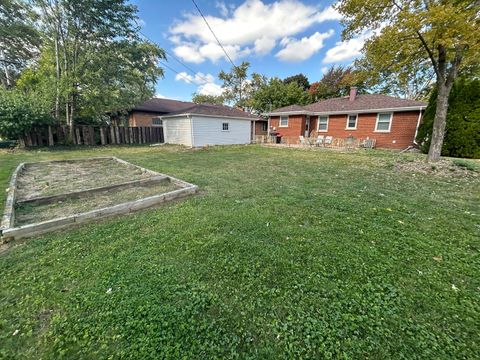 Tiny photo for 609 E 160th Place, South Holland, IL 60473 (MLS # 12578512)