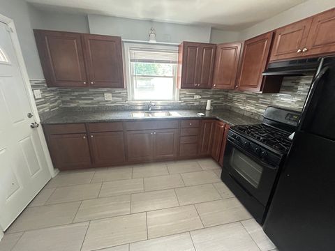 Tiny photo for 609 E 160th Place, South Holland, IL 60473 (MLS # 12578512)