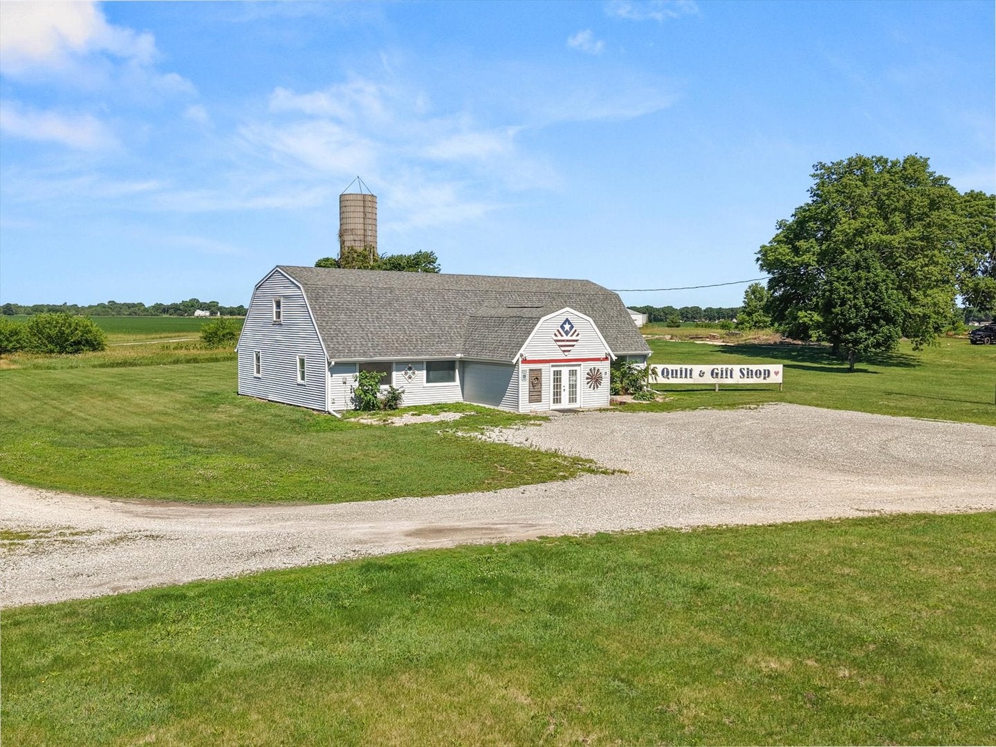 9843 Hoover Road