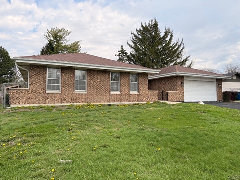 Tiny photo for 823 Bradoc Street, Chicago Heights, IL 60411 (MLS # 12655676)