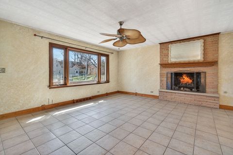Tiny photo for 3911 Eastway Drive, Island Lake, IL 60042 (MLS # 12590035)