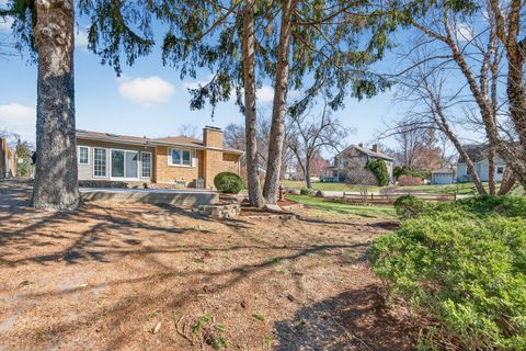 Tiny photo for 3911 Eastway Drive, Island Lake, IL 60042 (MLS # 12590035)