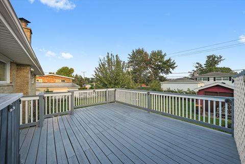 Tiny photo for 7803 Churchill Street, Morton Grove, IL 60053 (MLS # 12477846)