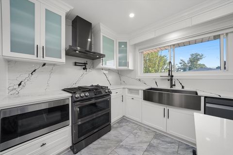 Tiny photo for 7803 Churchill Street, Morton Grove, IL 60053 (MLS # 12477846)