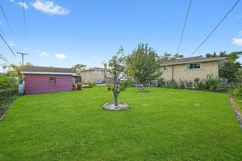 Tiny photo for 7803 Churchill Street, Morton Grove, IL 60053 (MLS # 12477846)