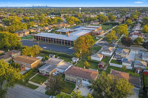 Tiny photo for 7803 Churchill Street, Morton Grove, IL 60053 (MLS # 12477846)