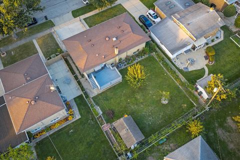 Tiny photo for 7803 Churchill Street, Morton Grove, IL 60053 (MLS # 12477846)