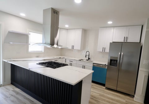 Tiny photo for 15321 Ellis Avenue, South Holland, IL 60473 (MLS # 12742586)