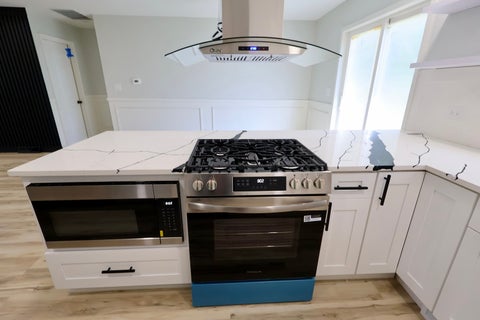 Tiny photo for 15321 Ellis Avenue, South Holland, IL 60473 (MLS # 12742586)
