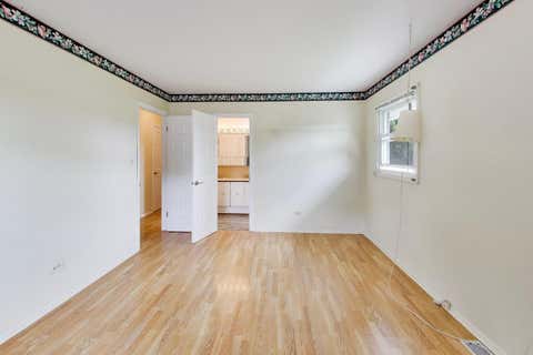 Tiny photo for 41 Redwood Trail, Wheeling, IL 60090 (MLS # 12736737)