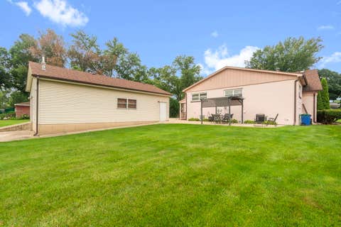 Tiny photo for 1331 S Lombard Avenue, Lombard, IL 60148 (MLS # 12731534)