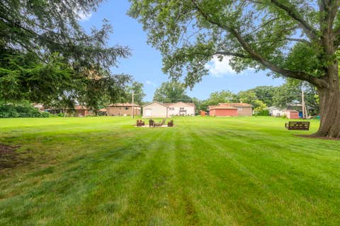 Tiny photo for 1331 S Lombard Avenue, Lombard, IL 60148 (MLS # 12731534)