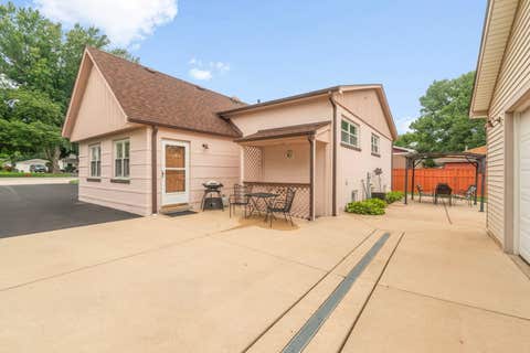 Tiny photo for 1331 S Lombard Avenue, Lombard, IL 60148 (MLS # 12731534)