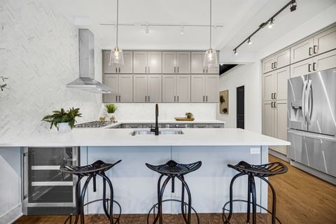 Tiny photo for 4559 S Michigan Avenue #2S, Chicago, IL 60653 (MLS # 12599832)