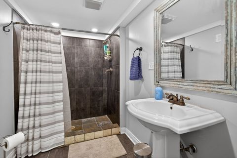 Tiny photo for 4608 Hawthorne Avenue, Lyons, IL 60534 (MLS # 12584275)