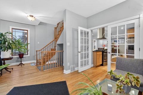 Tiny photo for 4608 Hawthorne Avenue, Lyons, IL 60534 (MLS # 12584275)