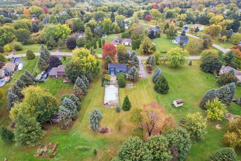 Tiny photo for 1914 Spring Dale Drive, Spring Grove, IL 60081 (MLS # 12549888)