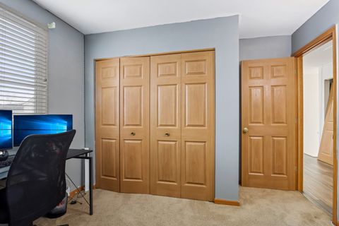 Tiny photo for 1010 Symphony Drive, Aurora, IL 60504 (MLS # 12532931)