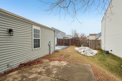 Tiny photo for 1010 Symphony Drive, Aurora, IL 60504 (MLS # 12532931)