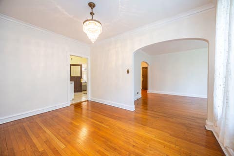 Tiny photo for 2430 W Greenleaf Avenue #1, Chicago, IL 60645 (MLS # 12721093)