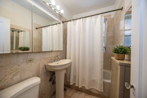 Tiny photo for 2430 W Greenleaf Avenue #1, Chicago, IL 60645 (MLS # 12721093)