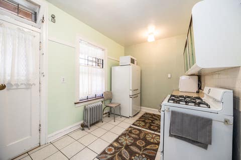 Tiny photo for 2430 W Greenleaf Avenue #1, Chicago, IL 60645 (MLS # 12721093)