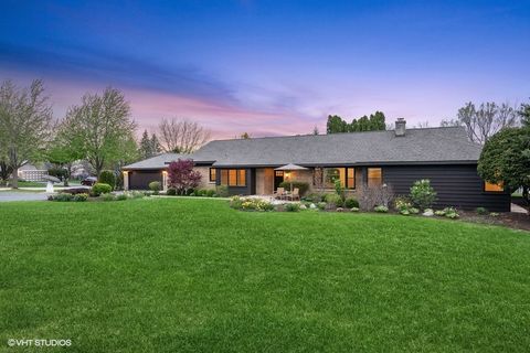 148 Geneva Road Glen Ellyn IL 60137