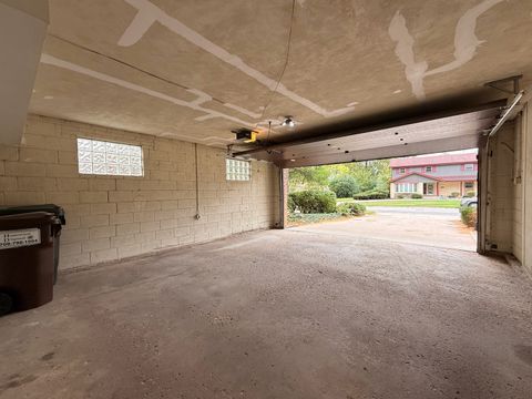 Tiny photo for 1428 E Lyn Court, Homewood, IL 60430 (MLS # 12504361)