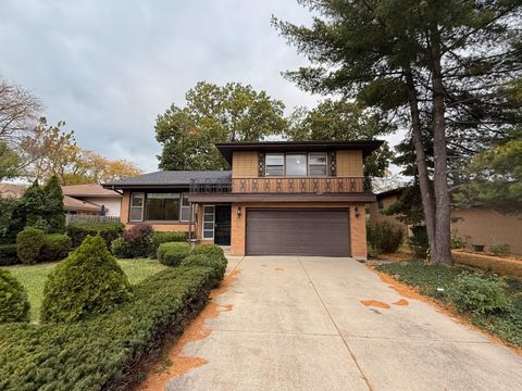 Tiny photo for 1428 E Lyn Court, Homewood, IL 60430 (MLS # 12504361)