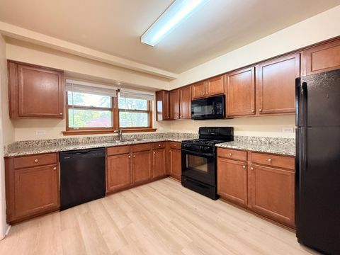 Tiny photo for 1428 E Lyn Court, Homewood, IL 60430 (MLS # 12504361)