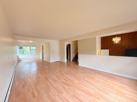 Tiny photo for 1428 E Lyn Court, Homewood, IL 60430 (MLS # 12504361)