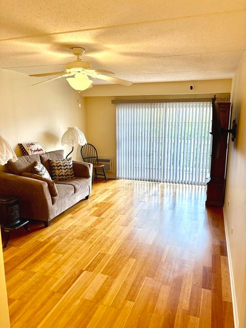 Tiny photo for 1220 Depot Street #305, Glenview, IL 60025 (MLS # 12504302)