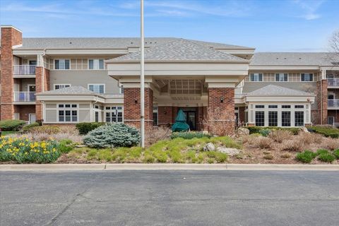 Photo of 801 N McLean Boulevard #140, Elgin, IL 60123 (MLS # 12616491)